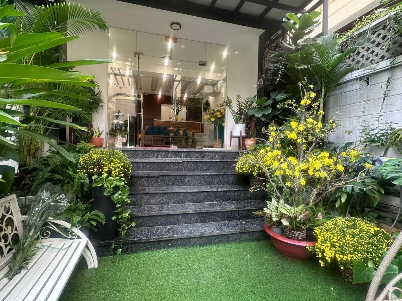 Homey Apartment Ho Chi Minh City Exterior photo